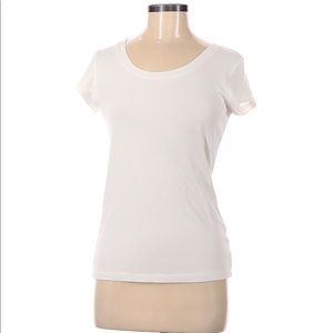 3 For 25 ♥️ Cynthia Rowley Crew Neck